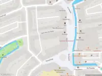 Brandweer met gepaste spoed naar de Statenlaan in Helmond vanwege een buitenbrand