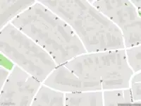 Brandweer met grote spoed naar de Herman Broodstraat in Assen vanwege voertuigbrand