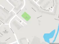 Brandweer met gepaste spoed naar de Pieternel Koomansstraat in Breda