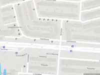 Ambulance met gepaste spoed naar de Kamilleveld in Schiedam