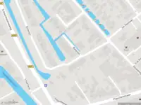 Brandweer met grote spoed naar de Buitenom in Stolwijk vanwege een buitenbrand