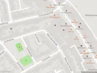 Ambulance met grote spoed naar de Willem Barentzstraat in Eindhoven vanwege voertuigbrand