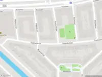 Ambulance met grote spoed naar de Slaghekstraat in Rotterdam