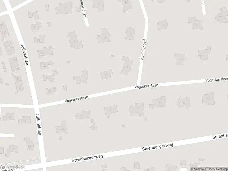 Brandweer met grote spoed naar de Vogelkerslaan in Zuidwolde vanwege gebouwbrand