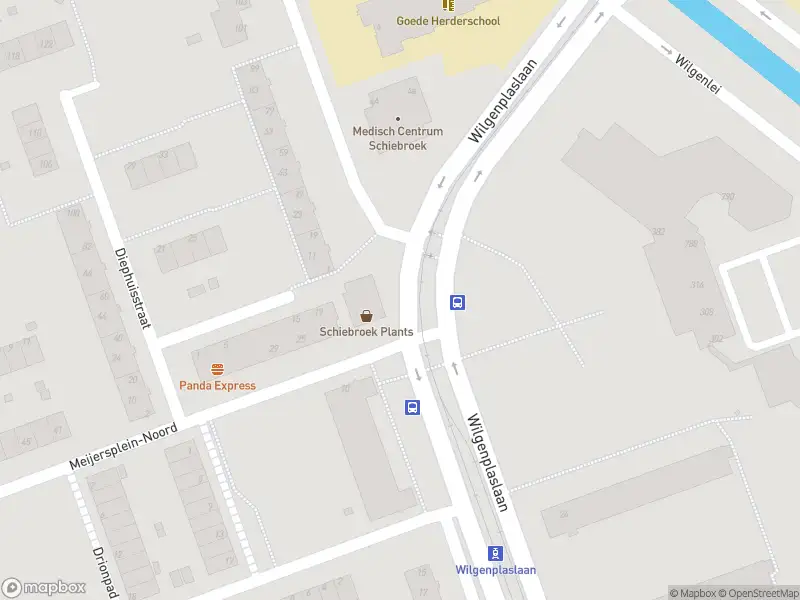 Ambulance met grote spoed naar de Wilgenplaslaan in Rotterdam