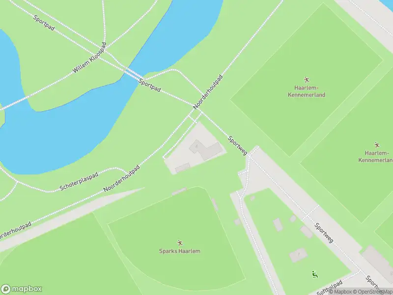 Ambulance met gepaste spoed naar de Noorderhoutpad in Haarlem