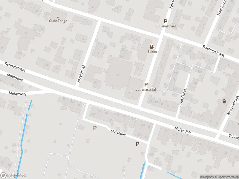 Ambulance met gepaste spoed naar de Schoolstraat in Oude-Tonge