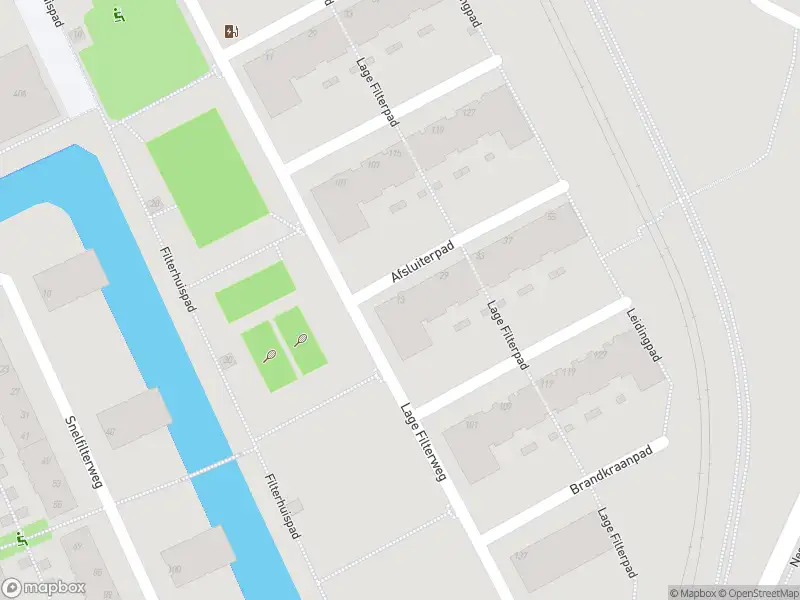 Ambulance met gepaste spoed naar de Afsluiterpad in Rotterdam