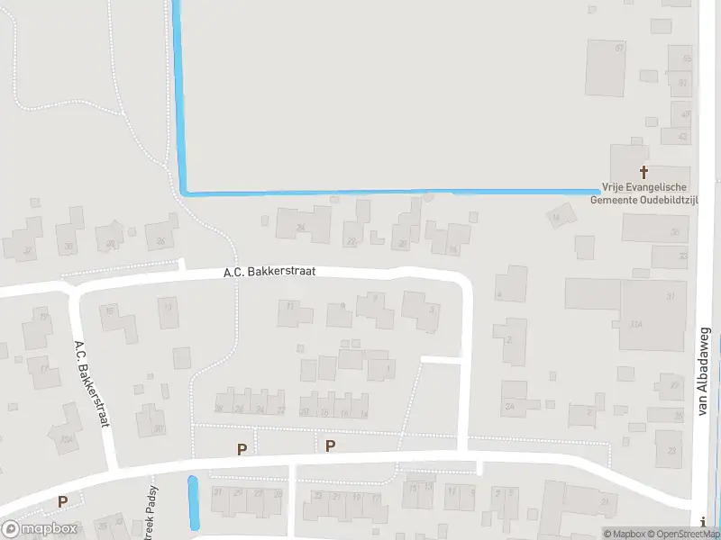 Brandweer en politie met grote spoed naar de Ds. Marinus Mooijstraat in Oudebildtzijl vanwege middelgrote brand