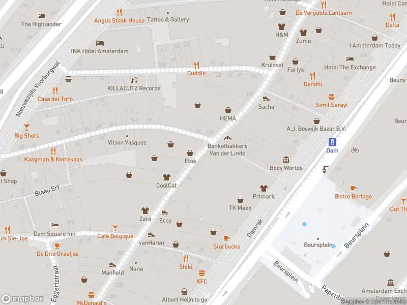 Brandweer met gepaste spoed naar de Nieuwe Nieuwstraat in Amsterdam vanwege een liftopsluiting