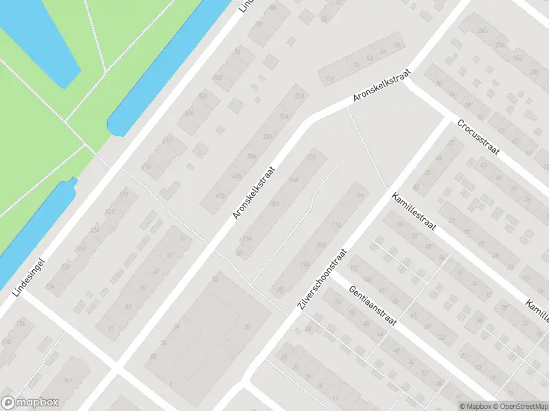 Ambulance met grote spoed naar de Aronskelkstraat in Rotterdam