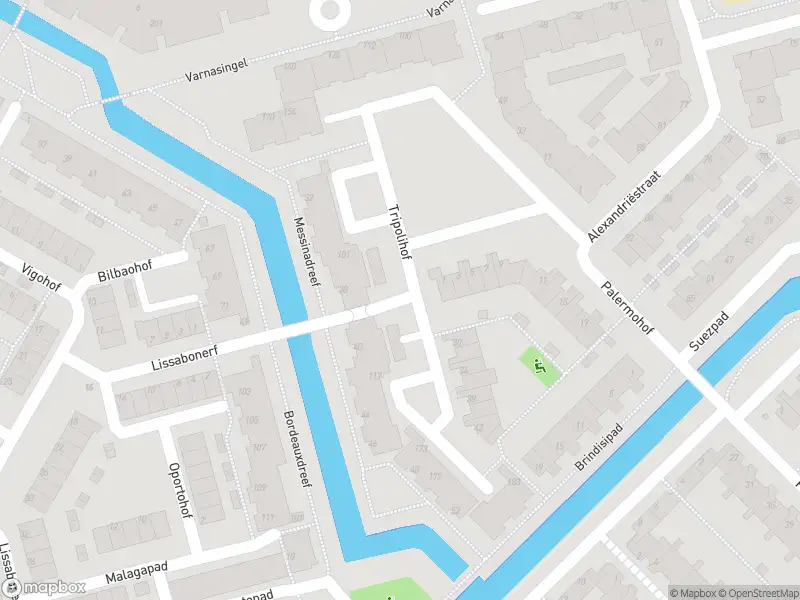 Brandweer met gepaste spoed naar de Tuniserf in Rotterdam vanwege een liftopsluiting