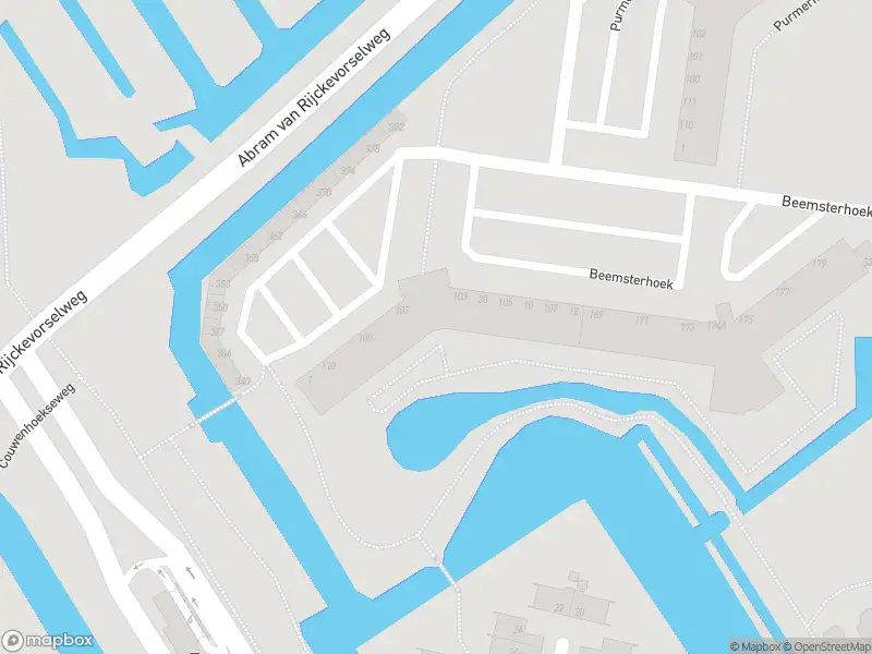 Ambulance met grote spoed naar de Beemsterhoek in Capelle aan den IJssel