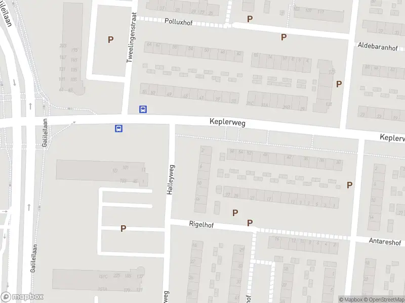 Ambulance met gepaste spoed naar de Halleyweg in Dordrecht