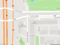 Ambulance met grote spoed naar de Hendrikje Stoffelsstraat in Amsterdam