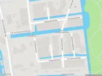 Ambulance met gepaste spoed naar de Bouwlustplaats in Haarlem