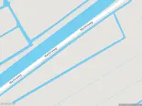 Politie met grote spoed naar de Machineweg in Ouderkerk aan de Amstel vanwege voertuigen te water