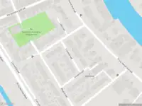 Ambulance met gepaste spoed naar de IJsselstraat in Alphen aan den Rijn