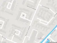 Ambulance met gepaste spoed naar de Waalplein in Woudrichem