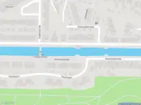 Politie naar de Steenwijkerdiep in Steenwijk vanwege personen te water