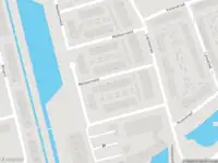 Ambulance met grote spoed naar de Meidoornveld in Capelle aan den IJssel