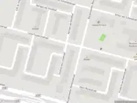 Ambulance met grote spoed naar de Willem Kloosstraat in Amsterdam