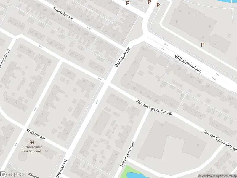 Ambulance met grote spoed naar de Jan van Egmondstraat in Purmerend