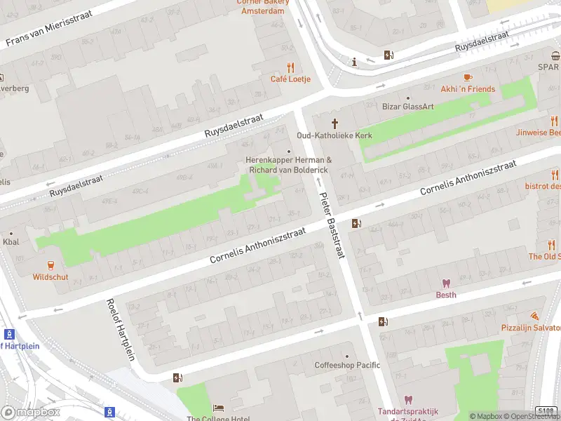 Brandweer met grote spoed naar de Cornelis Anthoniszstraat in Amsterdam vanwege stankoverlast