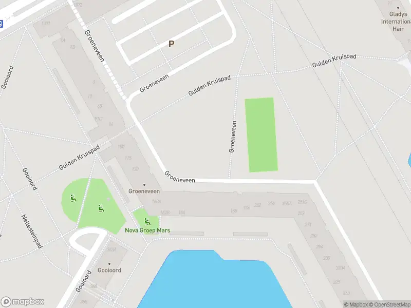 Ambulance met grote spoed naar de Gooioord in Amsterdam