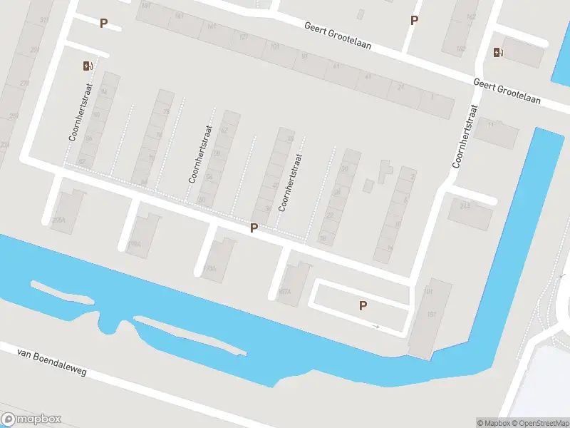 Ambulance met grote spoed naar de Coornhertstraat in Vlaardingen