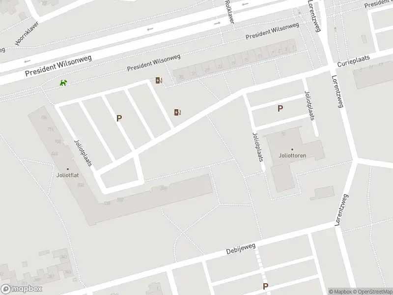 Ambulance met grote spoed naar de Joliotplaats in Rotterdam