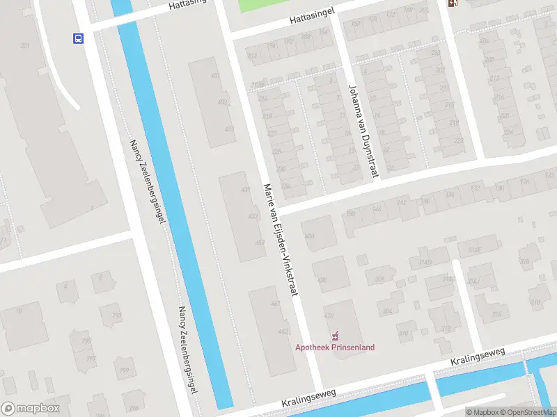 Ambulance met grote spoed naar de Marie van Eijsden-Vinkstraat in Rotterdam