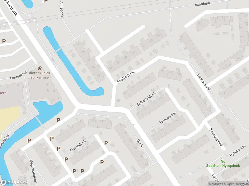 Ambulance met grote spoed naar de Foeliedonk in Spijkenisse