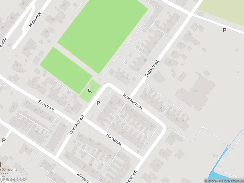 Ambulance met grote spoed naar de Nassaustraat in Herkingen