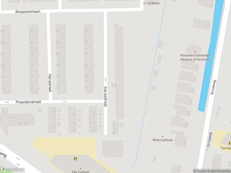 Ambulance met grote spoed naar de Icarusstraat in Rotterdam