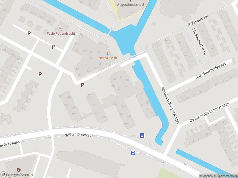 Ambulance met gepaste spoed naar de P.S. Gerbrandystraat in Papendrecht