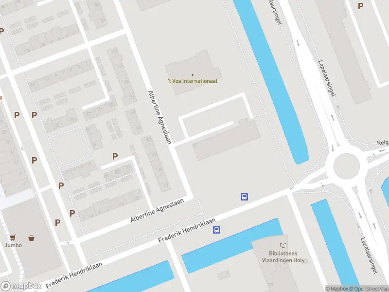 Traumahelikopter naar de Albertine Agneslaan in Vlaardingen