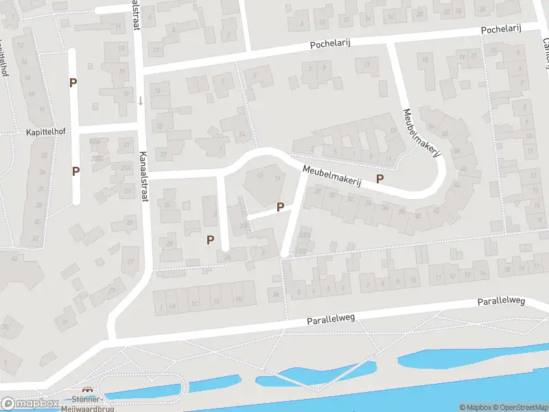 Brandweer met grote spoed naar de Meubelmakerij in Oirschot