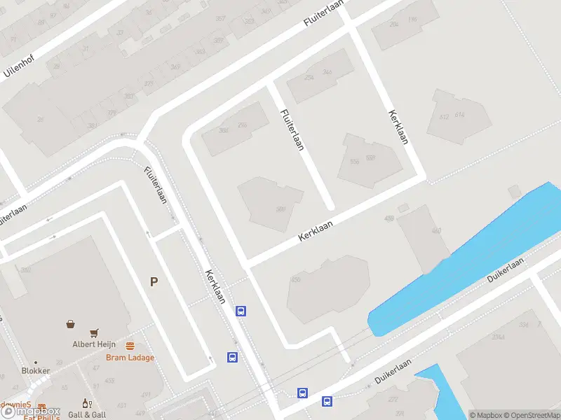 Ambulance met gepaste spoed naar de Kerklaan in Capelle aan den IJssel