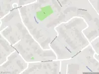 Brandweer met grote spoed naar de Sladenhuishoek in Enschede vanwege gebouwbrand