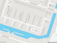 Ambulance met grote spoed naar de Coornhertstraat in Vlaardingen