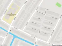 Ambulance met grote spoed naar de Sliedrechter Aak in Velserbroek