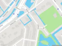 Ambulance met grote spoed naar de Britsezoom in Nieuwerkerk aan den IJssel