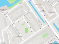 Politie met grote spoed naar de Jacoba van Beierenlaan in Delft vanwege ongeval met letsel