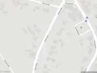 Brandweer met grote spoed naar de Damenweg in Soerendonk vanwege gebouwbrand