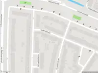 Ambulance met grote spoed naar de Valeriusstraat in Vlaardingen