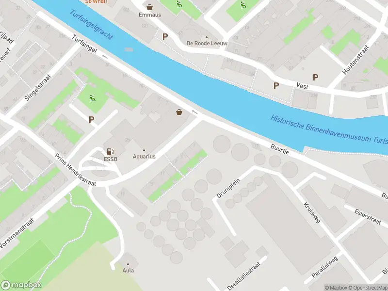 Ambulance met grote spoed naar de Kerkhoflaan in Gouda