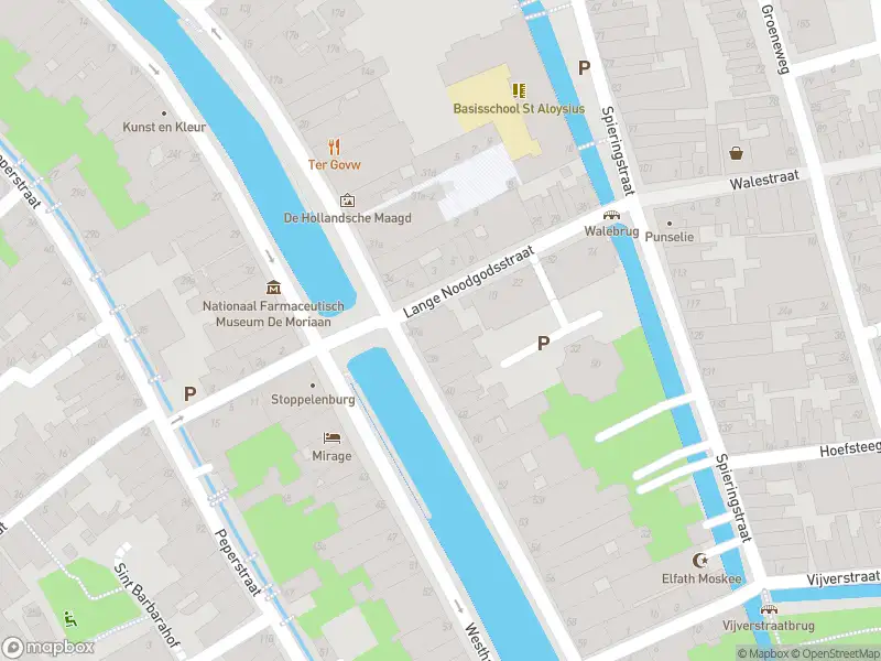 Ambulance met grote spoed naar de Westhaven in Gouda