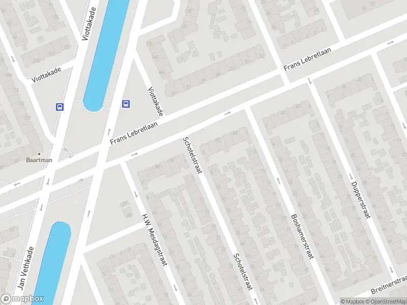 Ambulance met gepaste spoed naar de Schotelstraat in Dordrecht