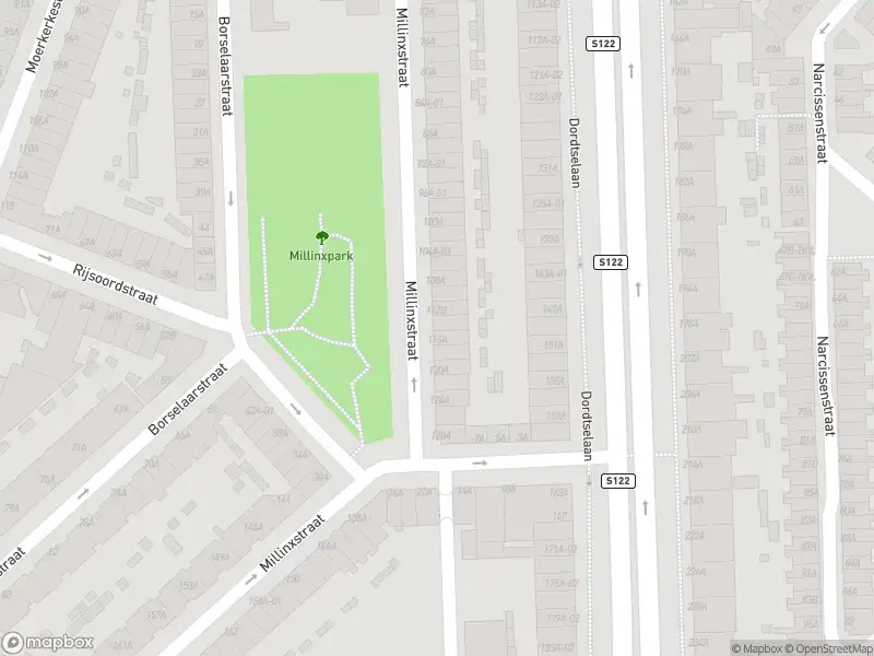 Ambulance met gepaste spoed naar de Millinxstraat in Rotterdam